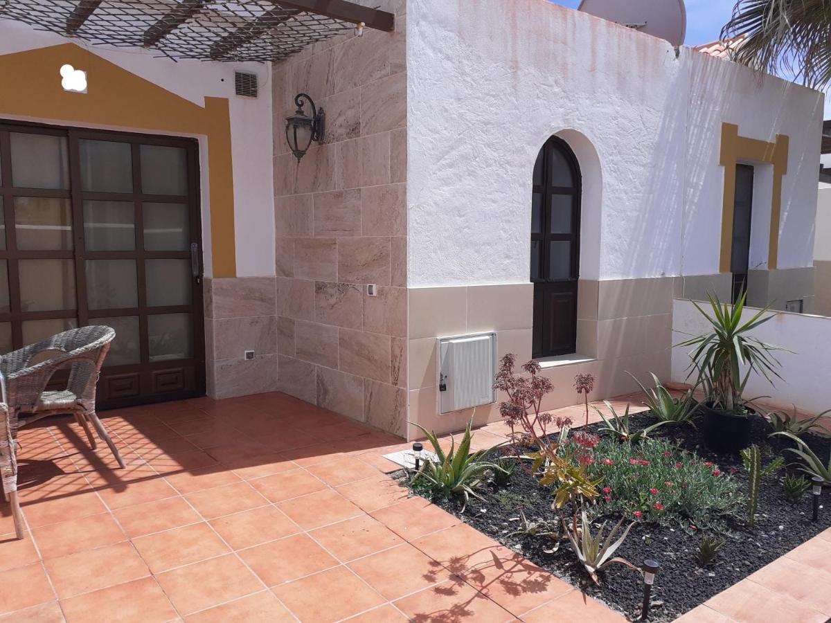 Beautiful Coastline Bungalow Near The Ocean 50 M Apartment Costa De Antigua Luaran gambar